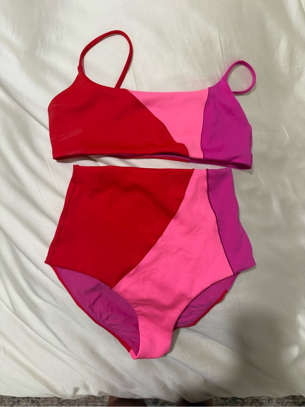 Women’s Left on Friday Pink & Red Swim Set High Tide Bottom pool days top